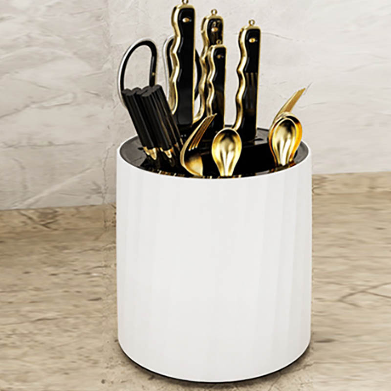 Knife holder molding