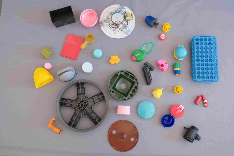 บริการออกแบบแม่พิมพ์ฉีด