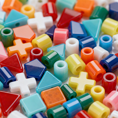 การฉีดขึ้นรูปลูกปัดพลาสติก